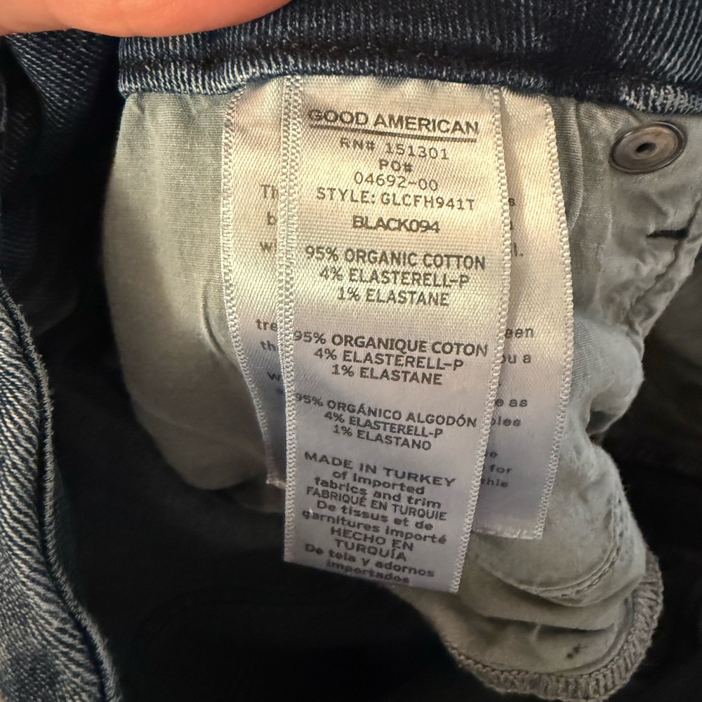 Good American Good Legs Skinny Jeans - Picture 6 of 6